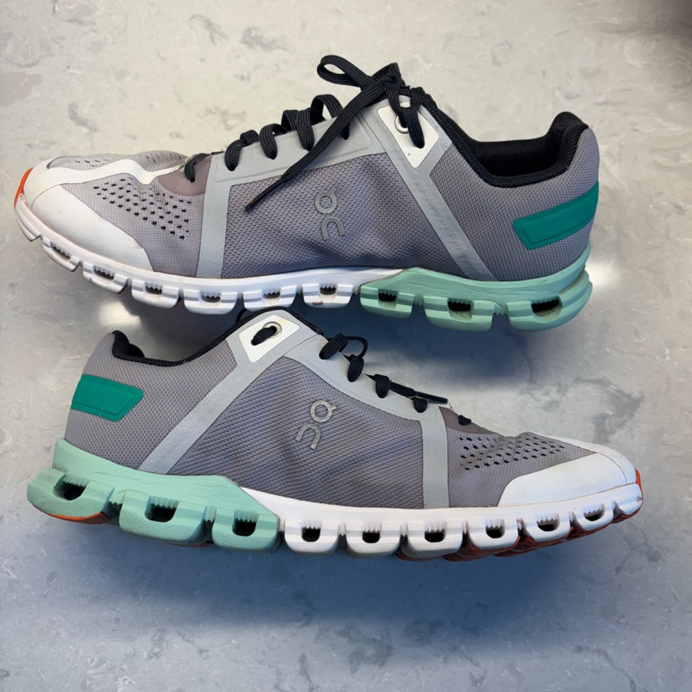 On RunningCloudflow 'Glacier Creek’ - Picture 3 of 14